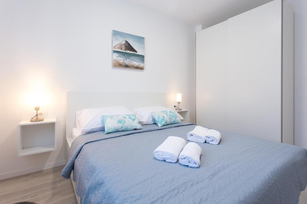 Delminium Apartment Kastela Ngoại thất bức ảnh